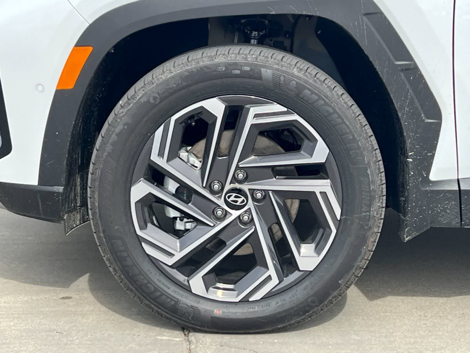New 2026 Hyundai Tucson Limited AWD/4WD image 25