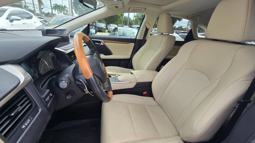 Certified 2022 Lexus RX 350 FWD w/ Premium Package image 19