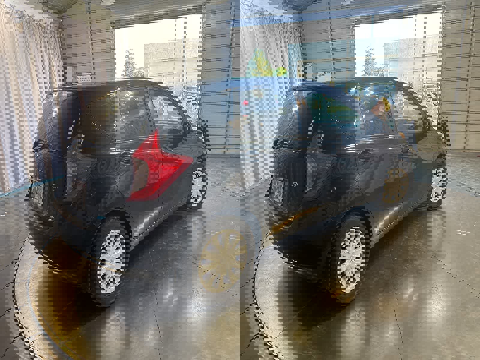 Used 2014 Nissan Versa Note SV image 5