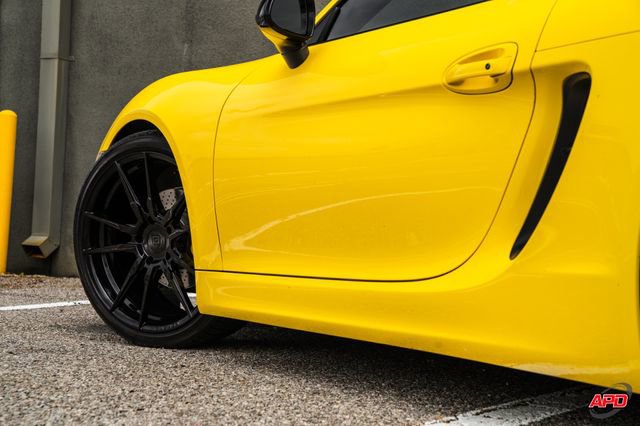 Used 2016 Porsche Cayman RWD image 23