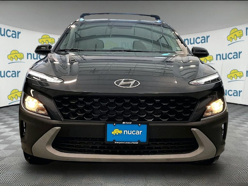 Used 2023 Hyundai Kona SEL image 2