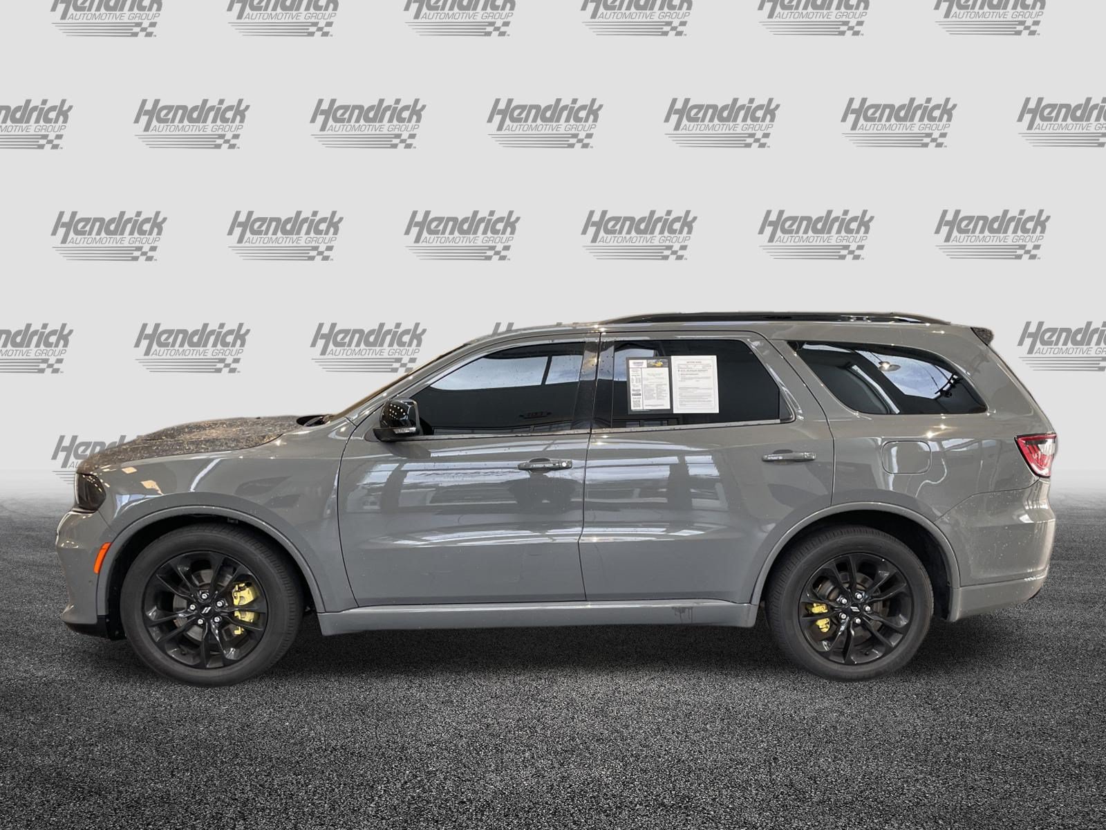 Used 2022 Dodge Durango R/T w/ Blacktop Package AWD/4WD image 8