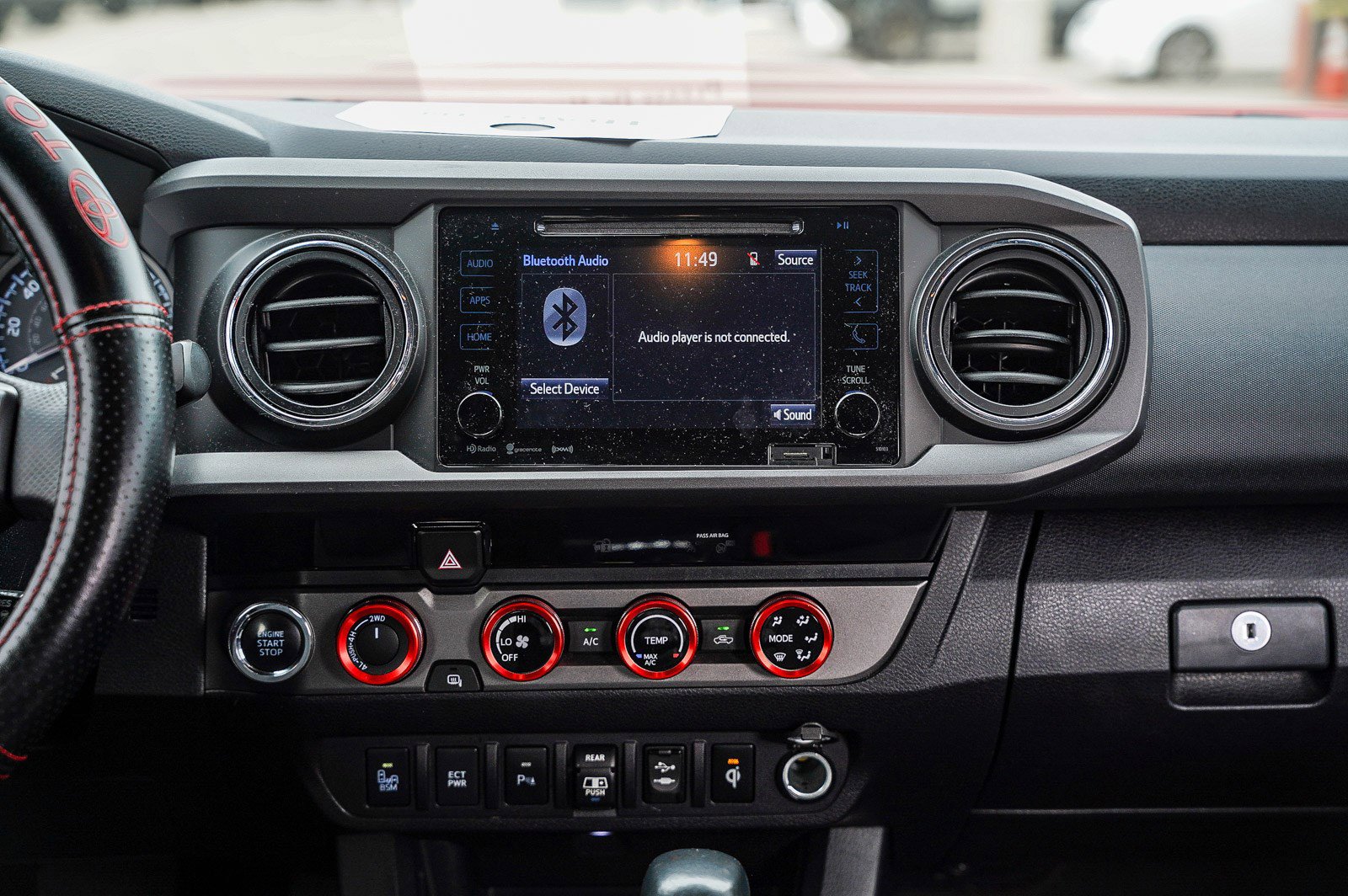 Certified 2018 Toyota Tacoma TRD Sport w/ Technology Package image 14