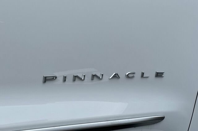 New 2026 Chrysler Pacifica Pinnacle image 26