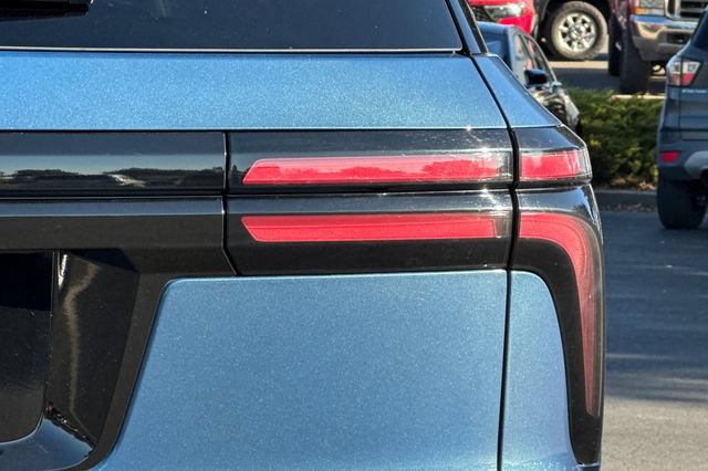 Used 2024 Chevrolet Traverse Z71 w/ LPO, Cargo Package AWD/4WD image 52