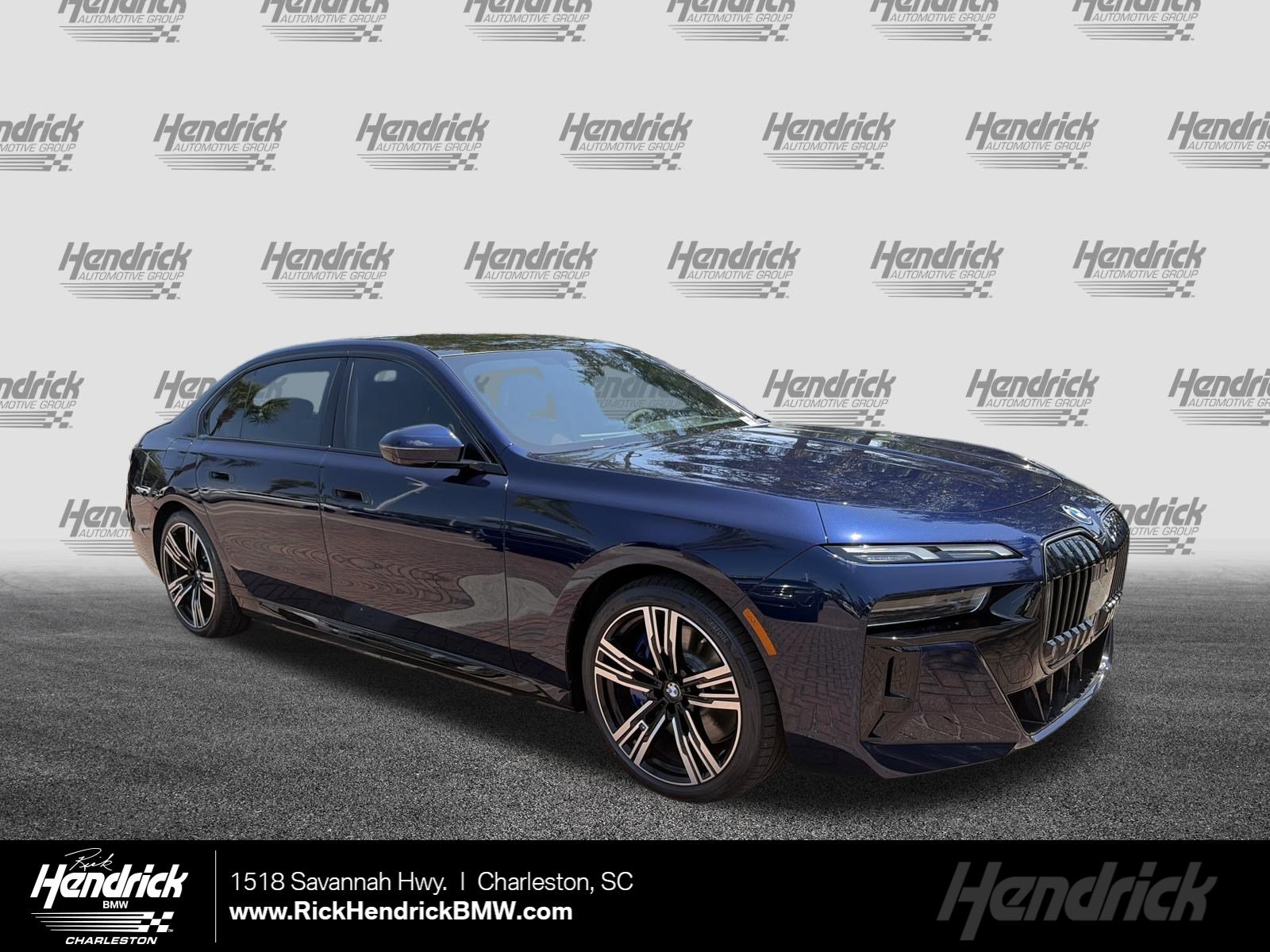 New 2026 BMW 750e xDrive