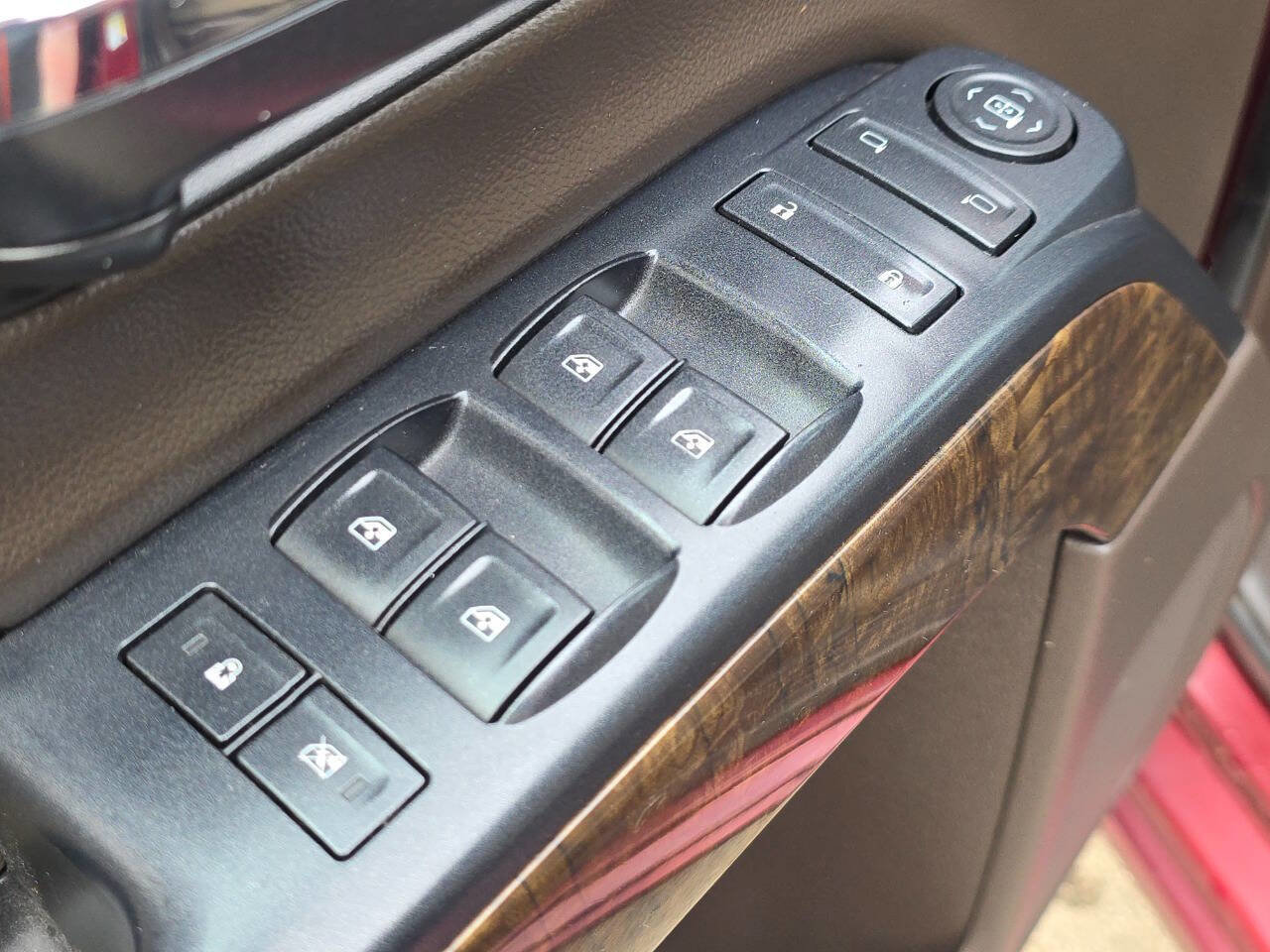 Used 2017 Chevrolet Silverado 1500 LT w/ All Star Edition image 29