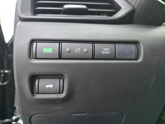Used 2025 Nissan Sentra S FWD image 19