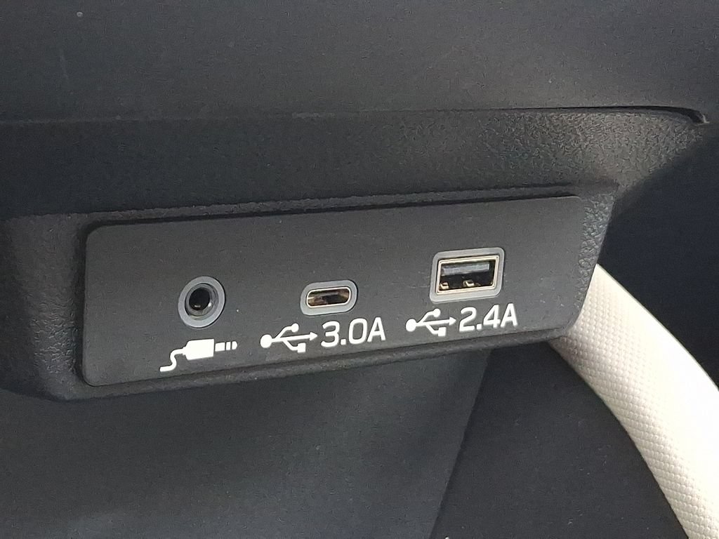 Certified 2025 Subaru Forester Limited AWD/4WD image 26