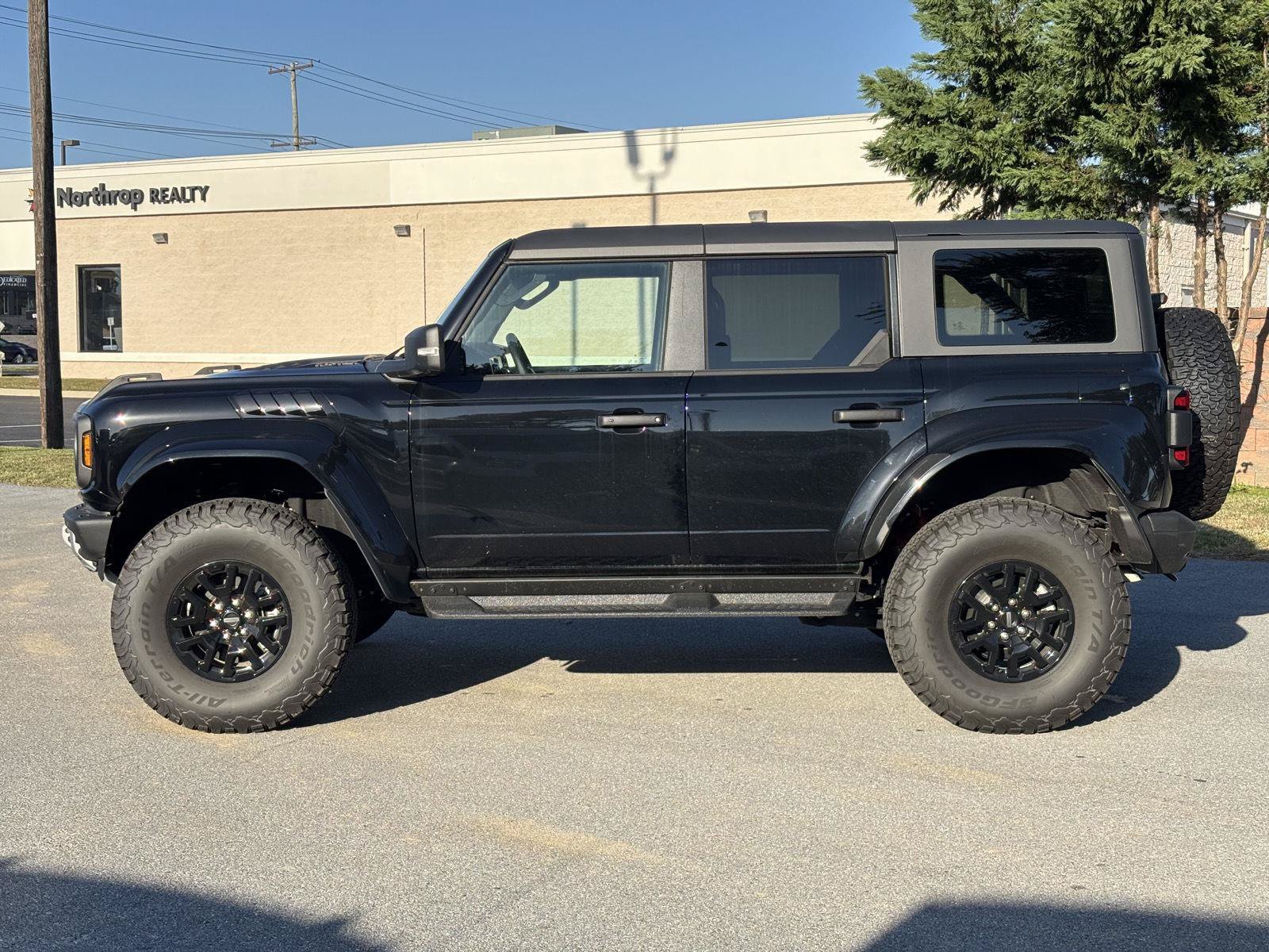 Used 2026 Ford Bronco Raptor AWD/4WD image 4