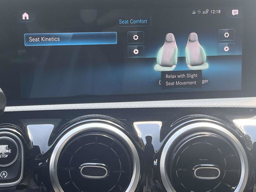 Certified 2020 Mercedes-Benz A 220 4MATIC image 23