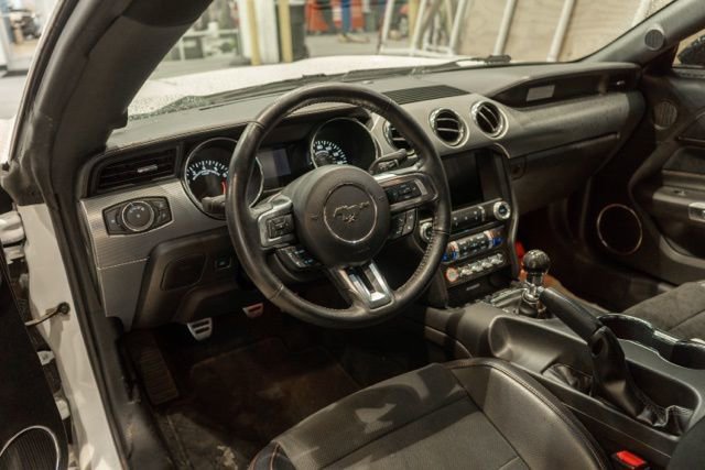 Used 2016 Ford Mustang GT Premium image 13