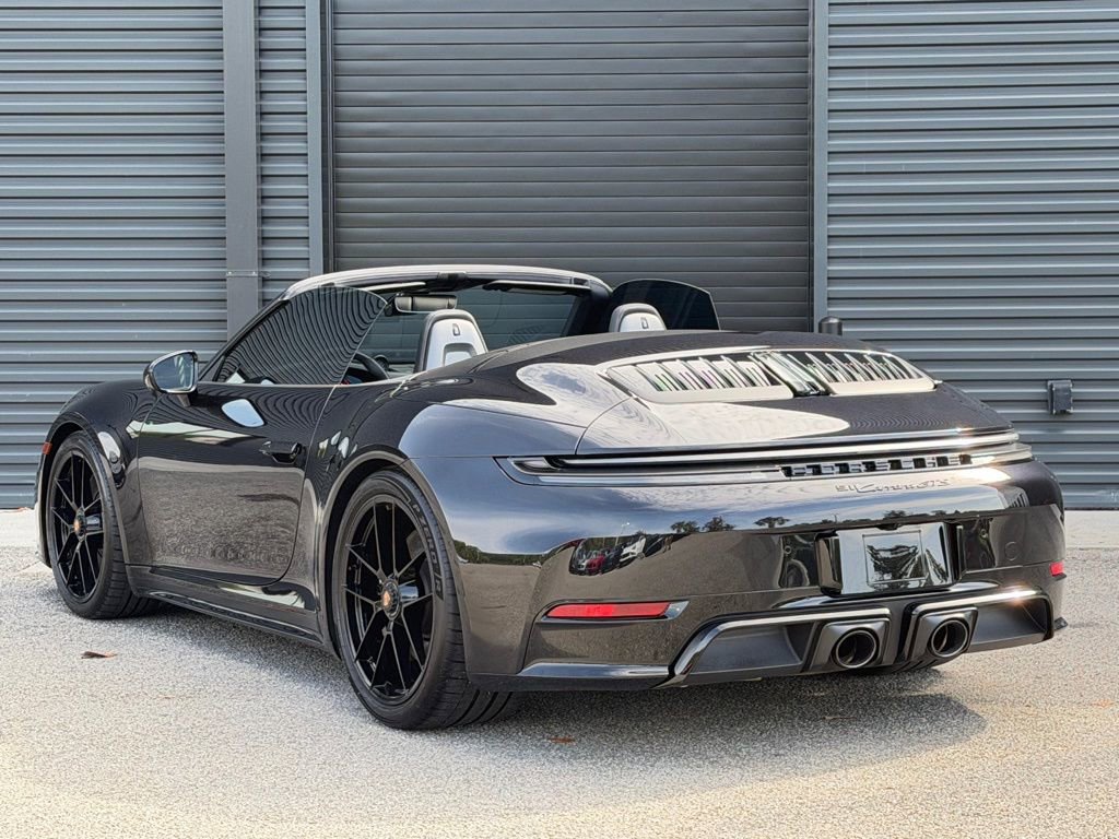 Certified 2026 Porsche 911 Carrera GTS RWD image 3