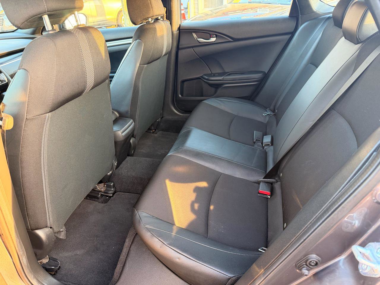 Used 2021 Honda Civic Sport image 19