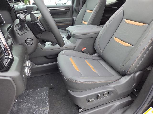 New 2026 GMC Sierra 1500 AT4 w/ Technology Package AWD/4WD image 37