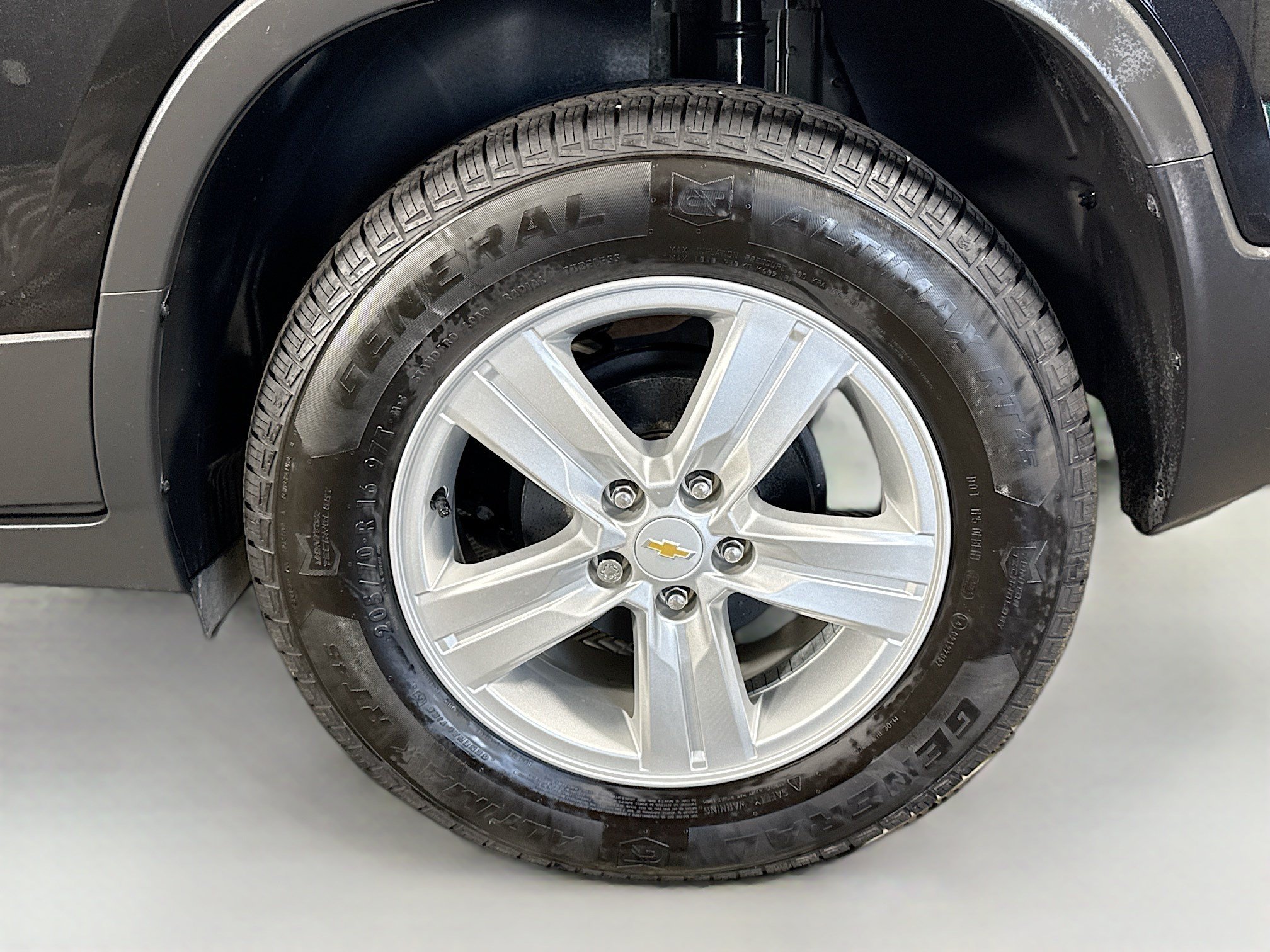 Used 2021 Chevrolet Trax LS w/ Tint and Cruise Package FWD image 36