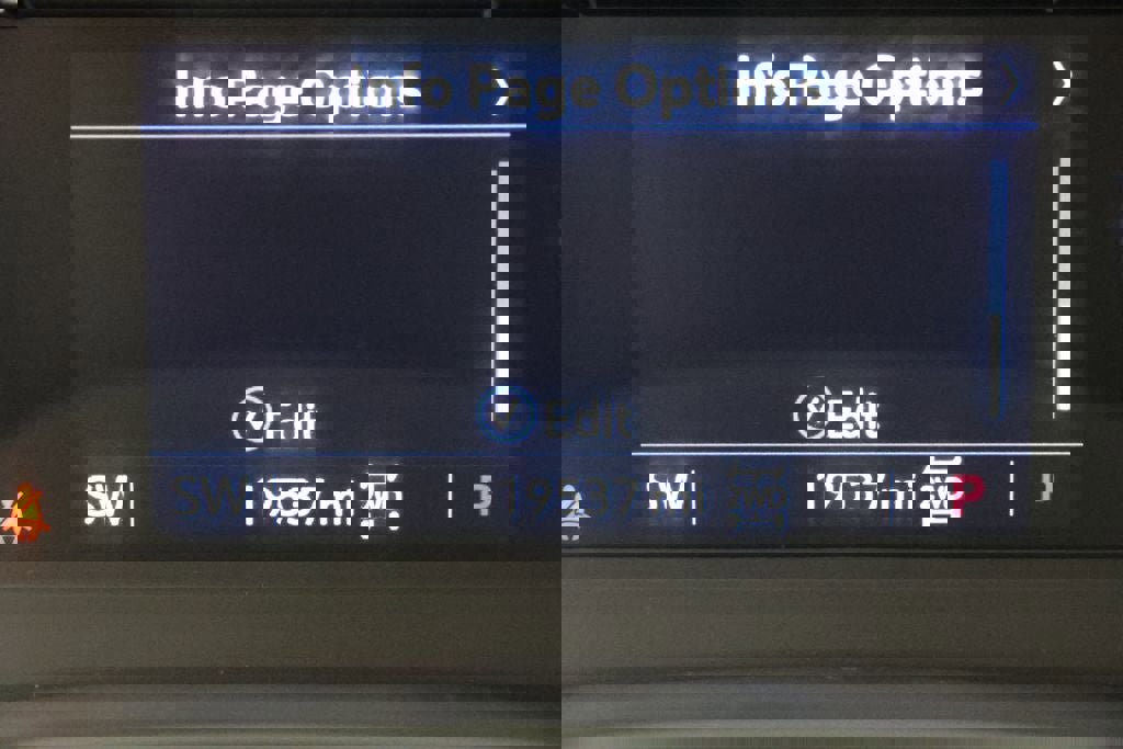 Used 2025 Cadillac XT6 Premium Luxury image 21