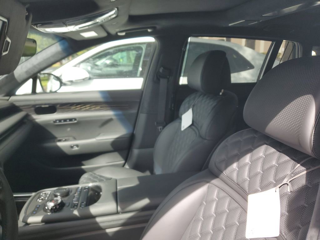 New 2026 Genesis G90 3.5T Prestige image 8
