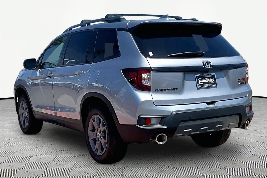 Used 2025 Honda Passport TrailSport image 6