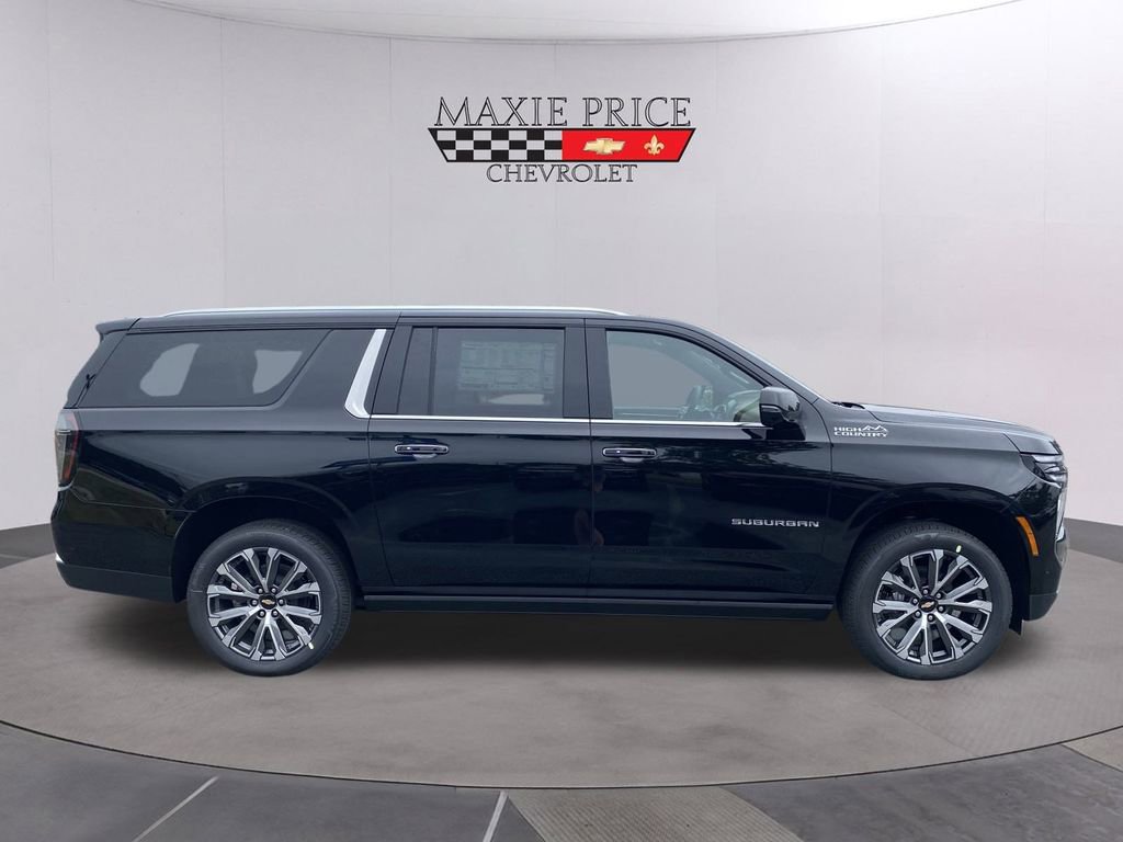 New 2026 Chevrolet Suburban High Country image 3