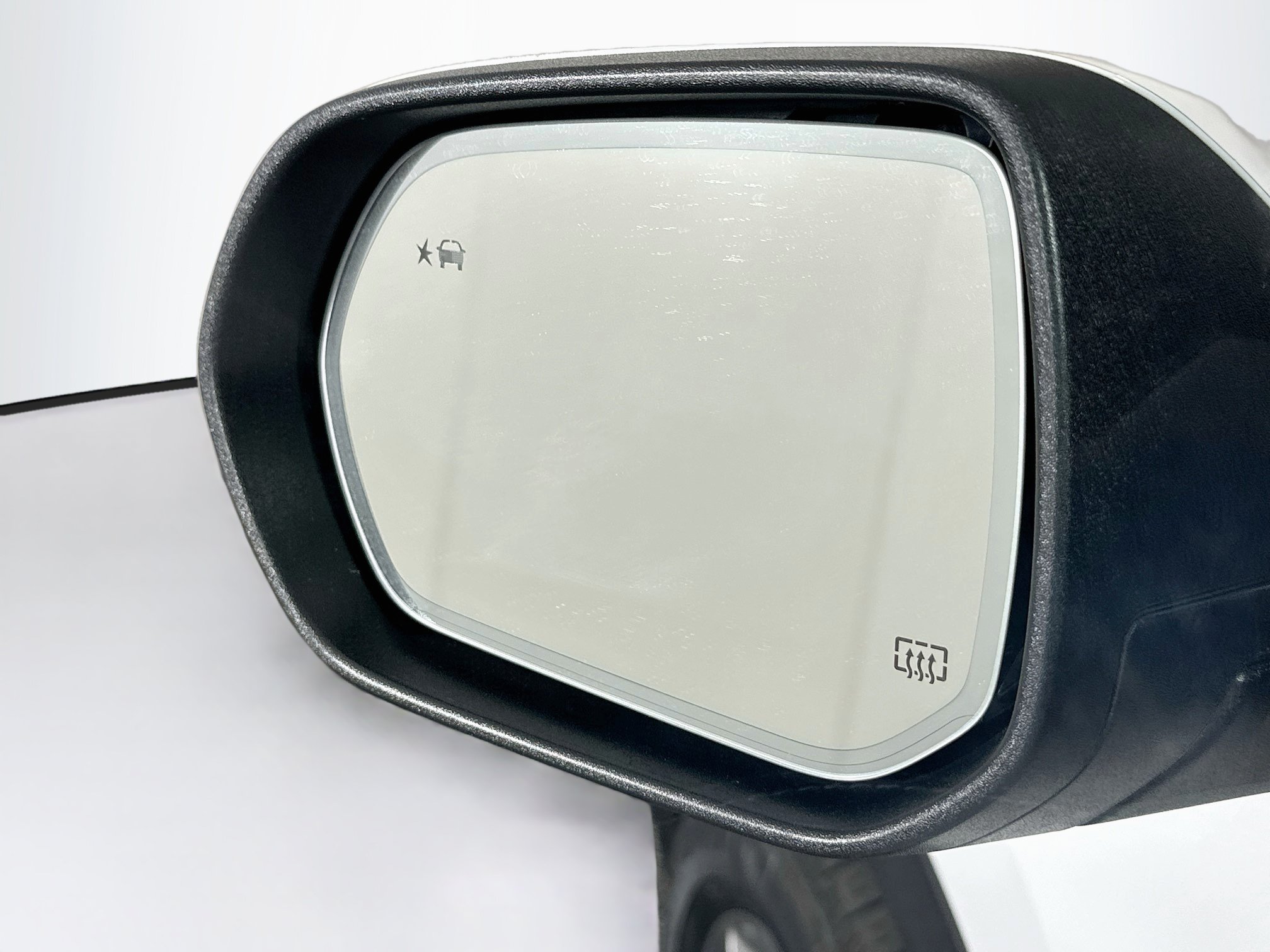 Used 2025 Buick Enclave Preferred FWD image 16