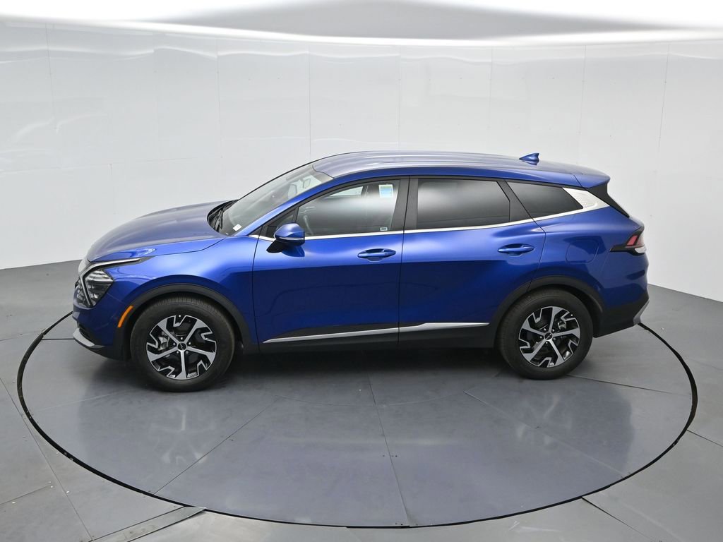 Certified 2024 Kia Sportage EX FWD image 35