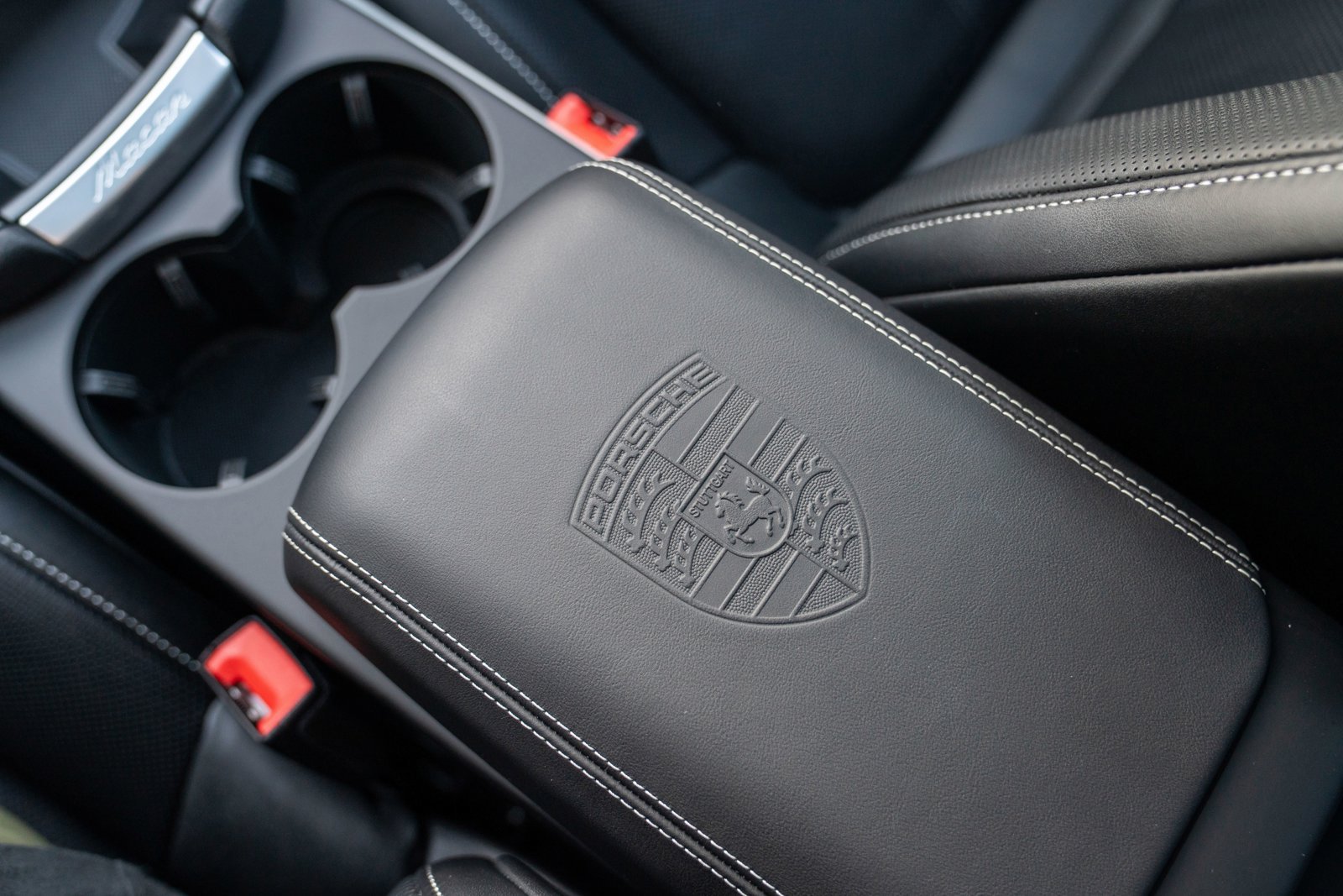 New 2026 Porsche Macan AWD/4WD image 21
