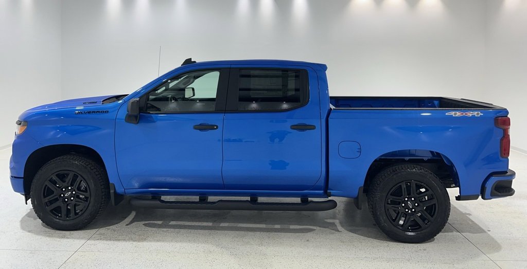 New 2026 Chevrolet Silverado 1500 Custom w/ Turbomax Blackout Package image 2