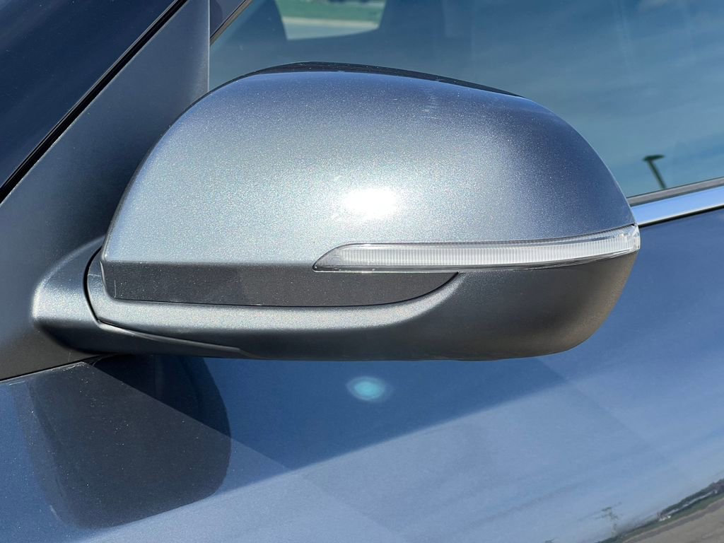 Used 2021 Kia Seltos SX w/ SX Sunroof Package image 38