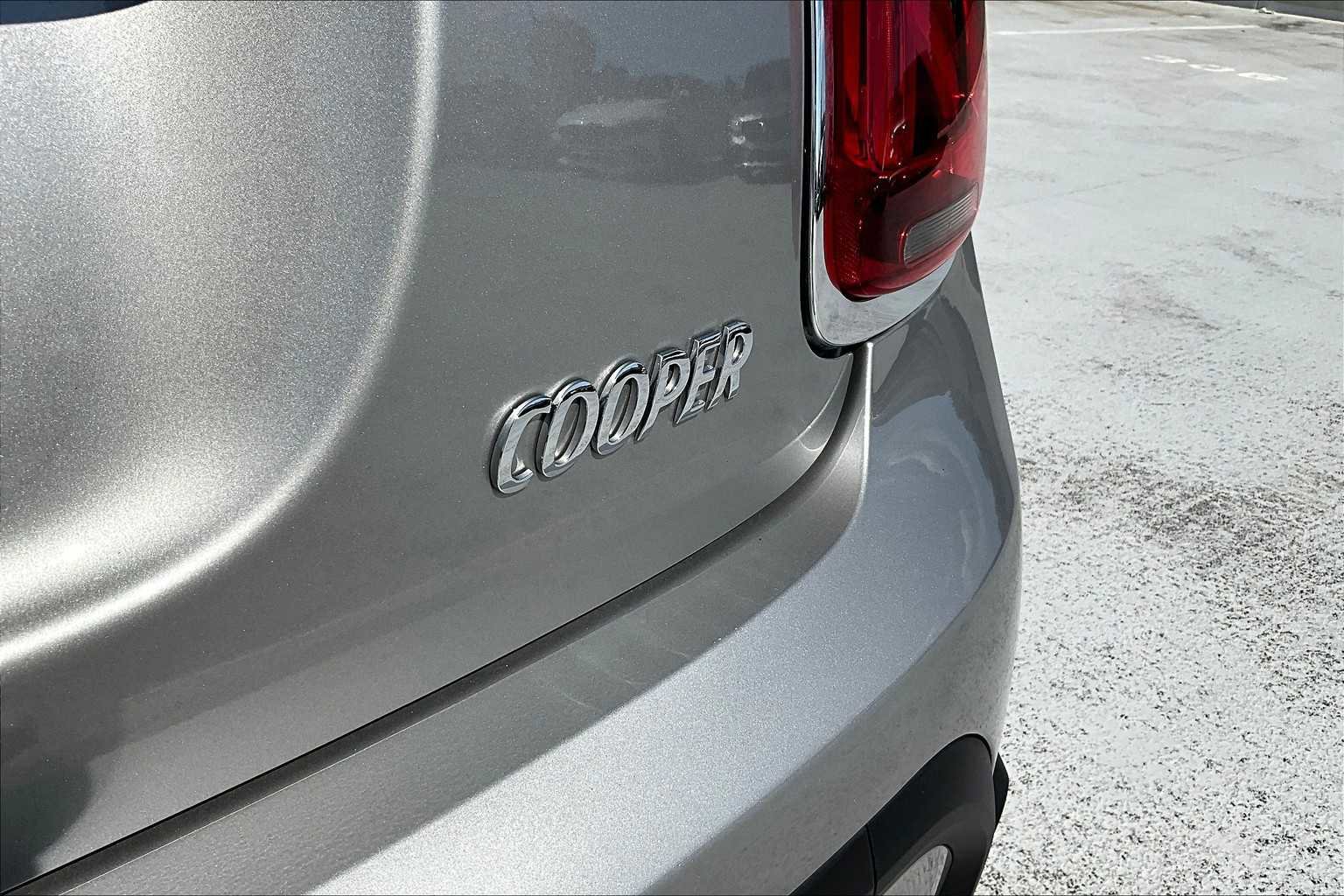 Used 2023 MINI Cooper Cooper image 55