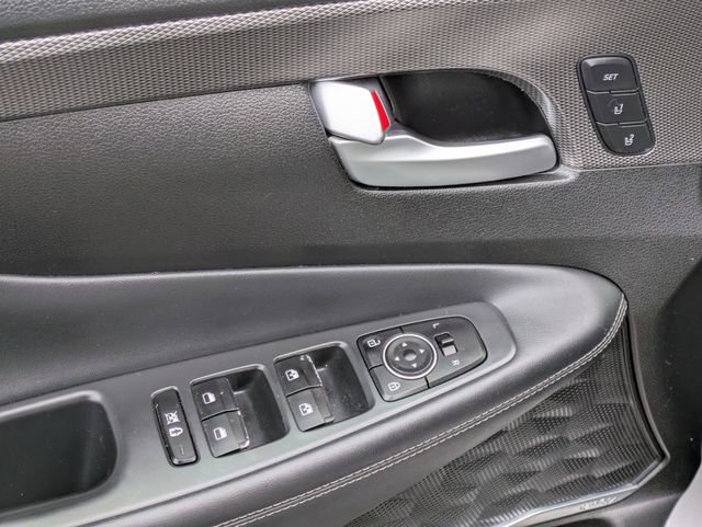 Used 2019 Hyundai Santa Fe AWD image 13
