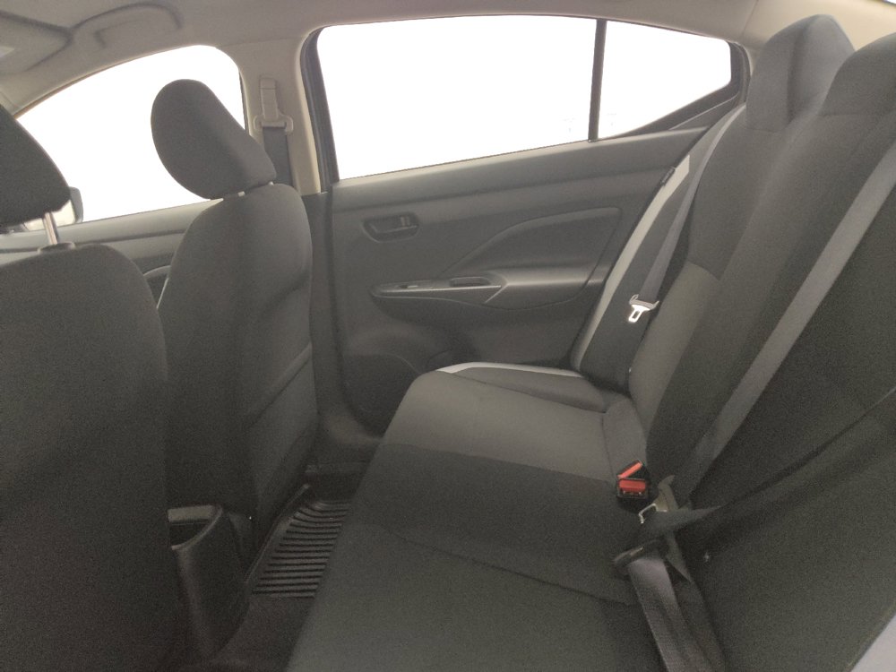 Used 2025 Nissan Versa S w/ Trunk Package FWD image 18