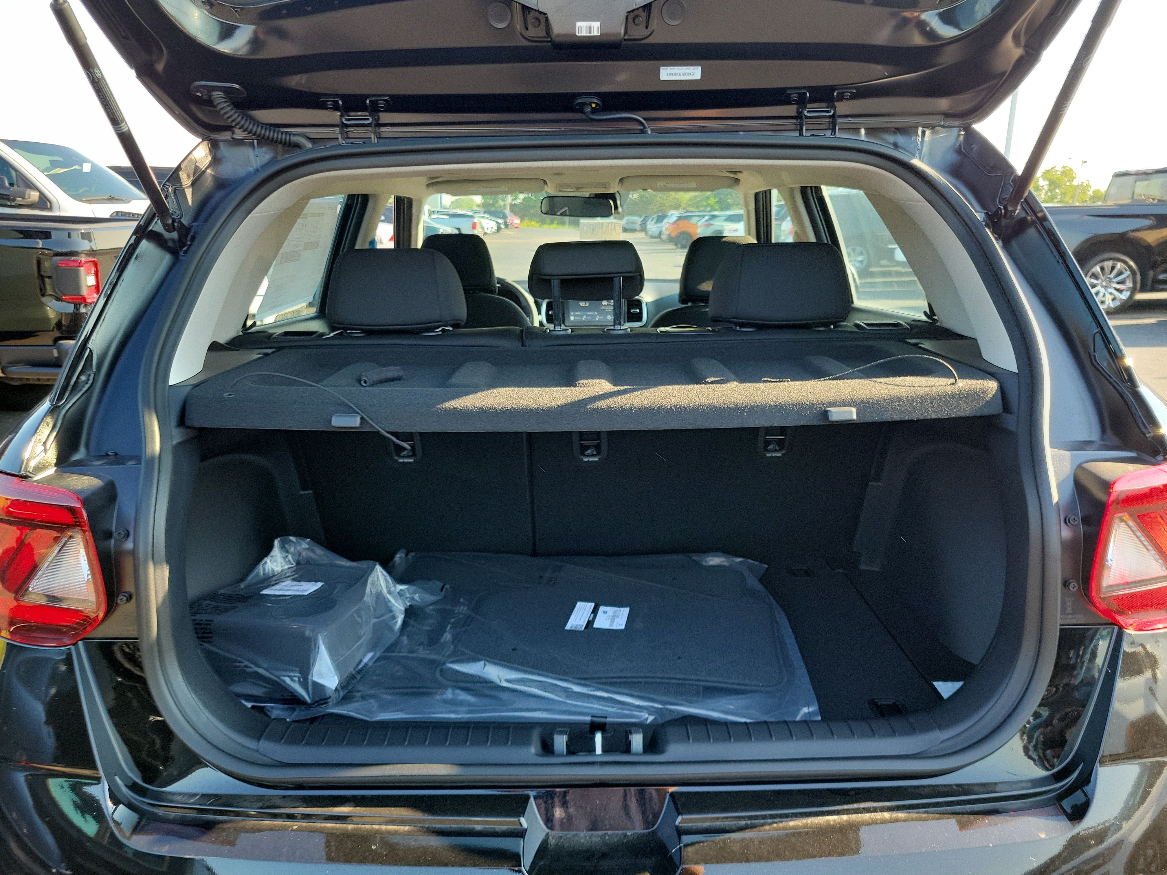 New 2026 Hyundai Venue SE FWD image 5