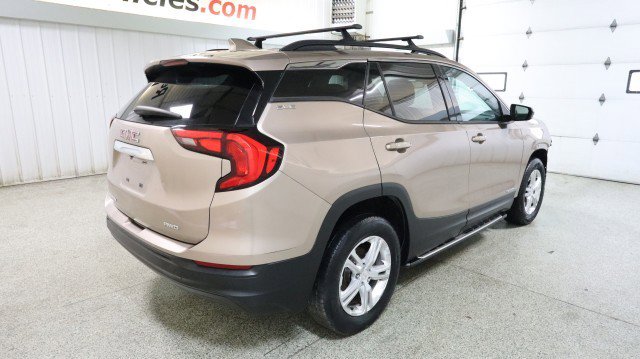 Used 2018 GMC Terrain SLE w/ Driver Convenience Package image 6