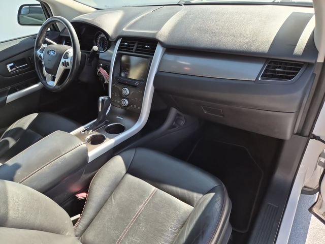 Used 2013 Ford Edge SEL image 19