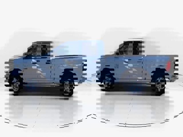 Used 2024 RAM 1500 Classic SLT image 6