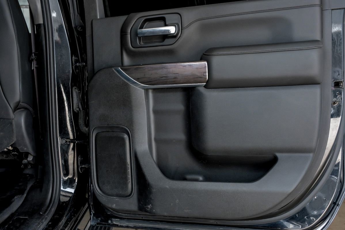 Used 2020 Chevrolet Silverado 2500 LTZ w/ LTZ Texas Edition image 44