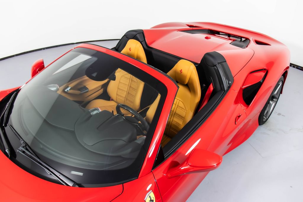 Certified 2023 Ferrari F8 Tributo RWD image 32