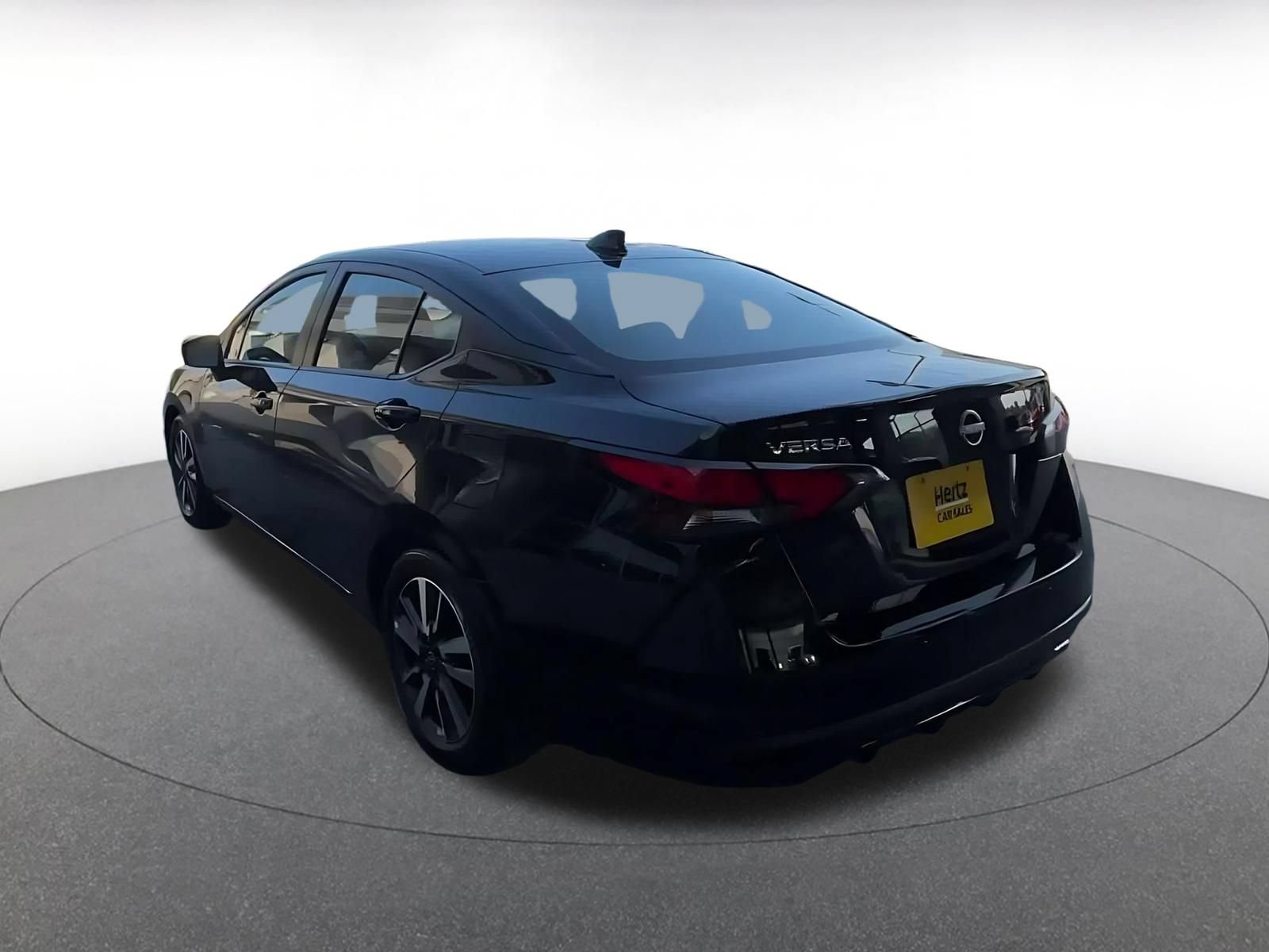 Used 2025 Nissan Versa SV FWD image 11