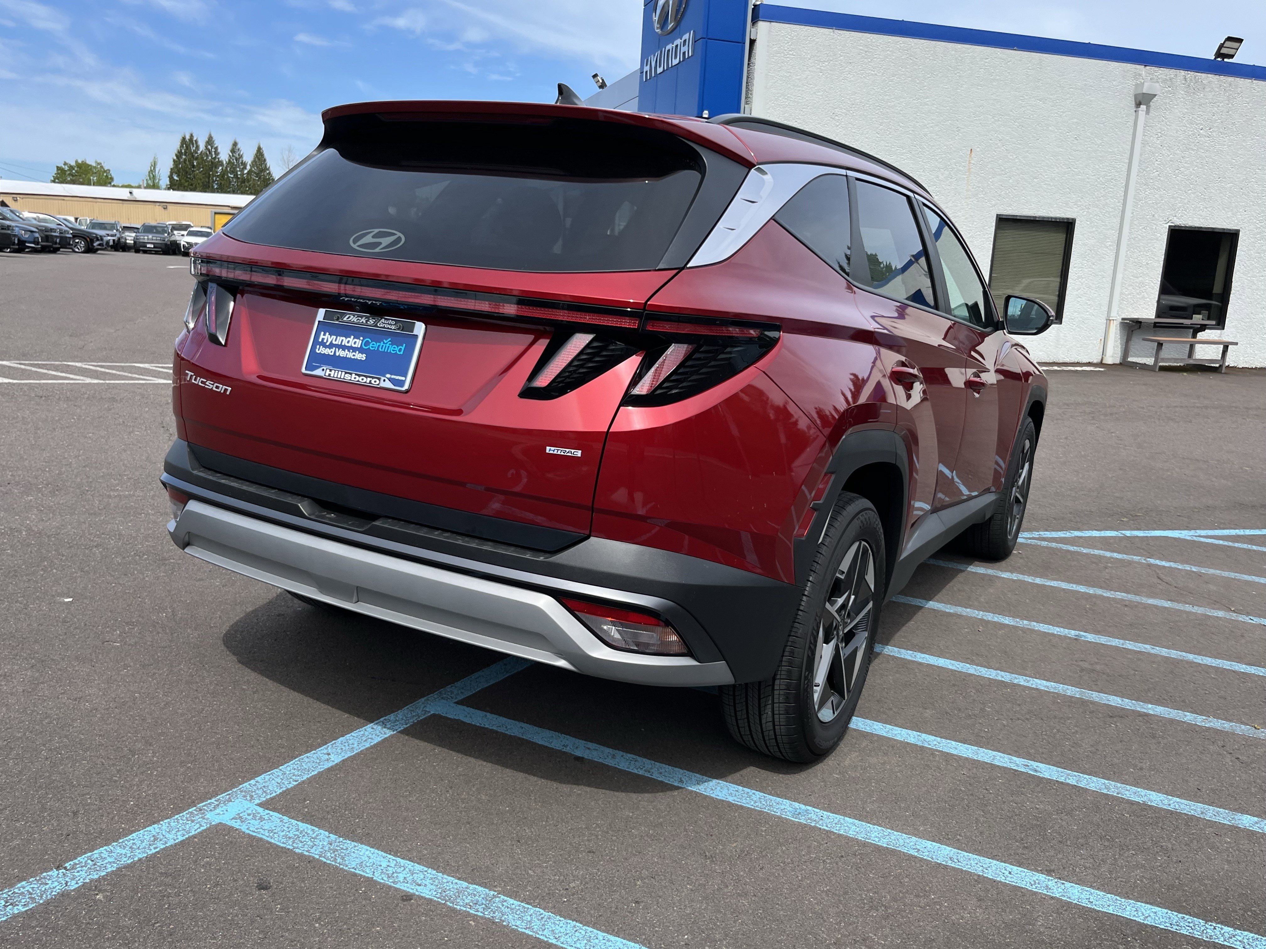 Certified 2025 Hyundai Tucson SEL AWD/4WD image 5