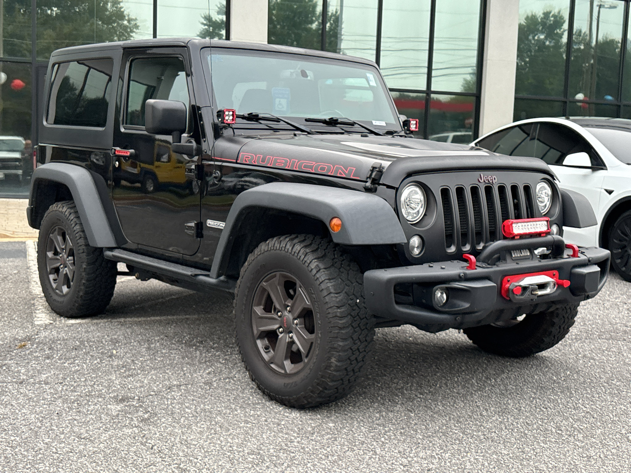 Used 2018 Jeep Wrangler Rubicon AWD/4WD image 3