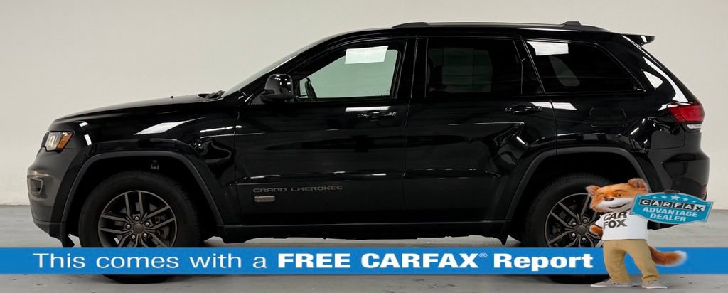 Used 2016 Jeep Grand Cherokee Laredo 75th Anniversary AWD/4WD image 2