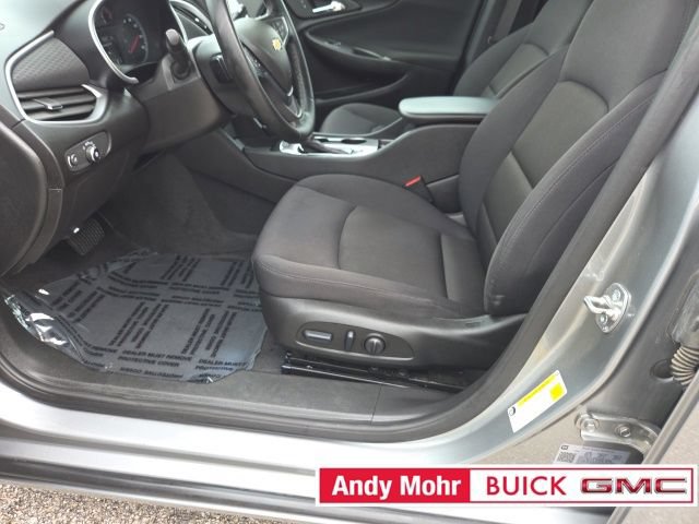 Used 2025 Chevrolet Malibu RS FWD image 26