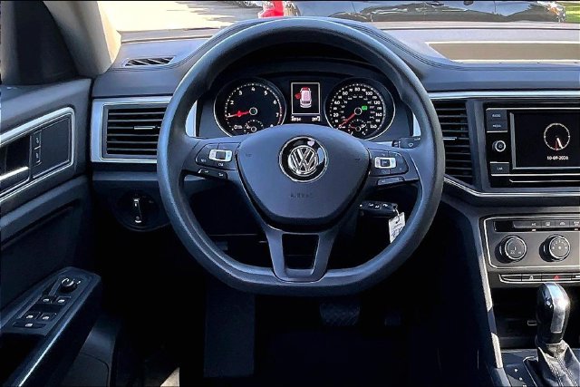 Used 2018 Volkswagen Atlas S FWD image 5
