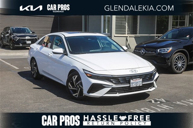 Used 2024 Hyundai Elantra SEL w/ Convenience Package