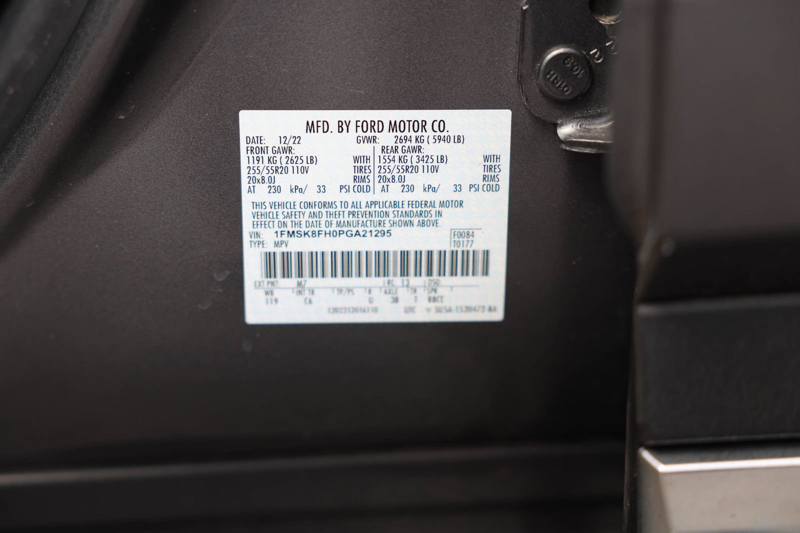 Used 2023 Ford Explorer Limited w/ Limited Technology Package AWD/4WD image 38