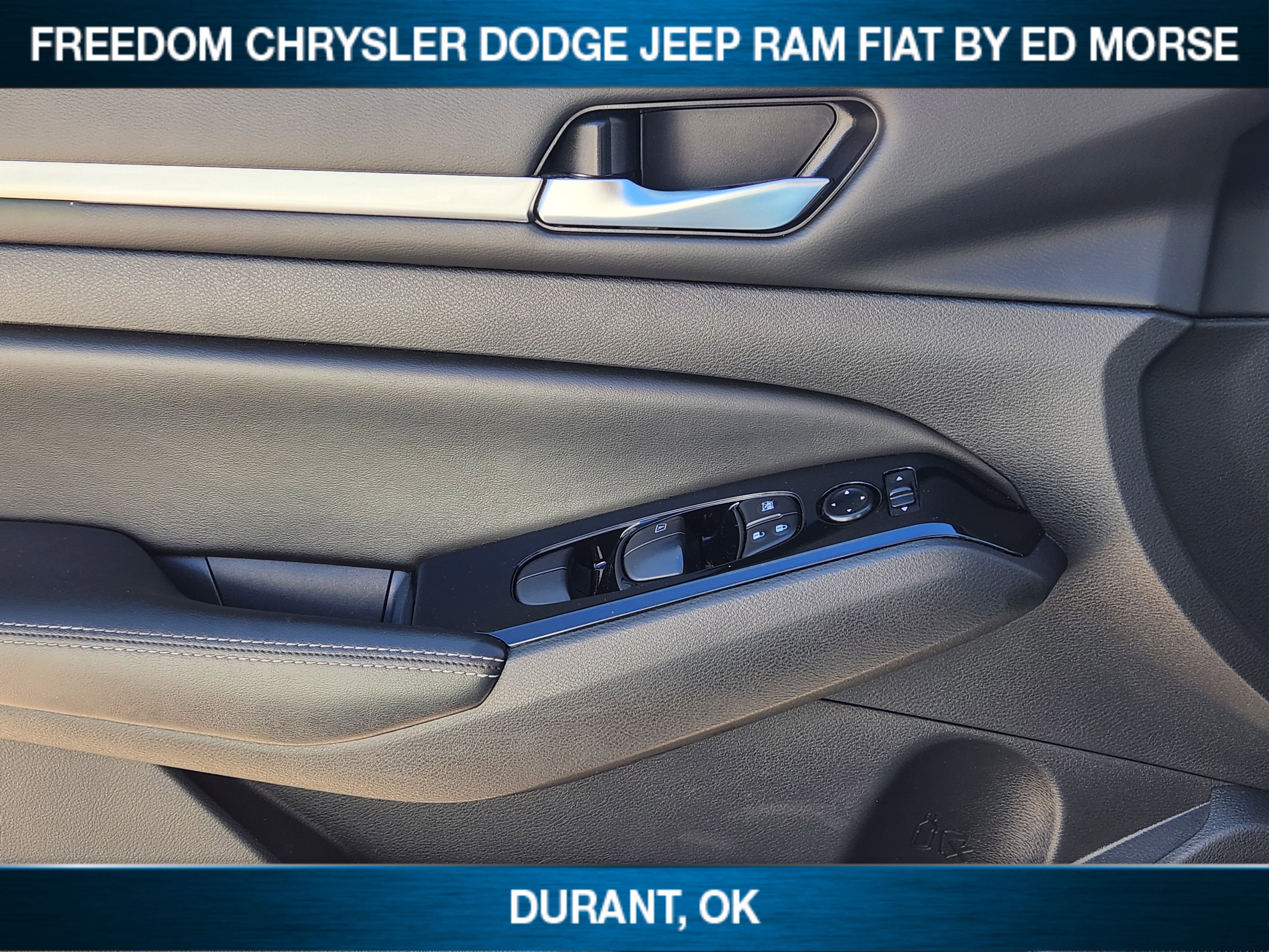 Used 2023 Nissan Altima 2.5 SV image 17