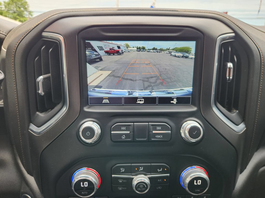 Used 2022 GMC Sierra 1500 AT4 w/ AT4 Preferred Package AWD/4WD image 27