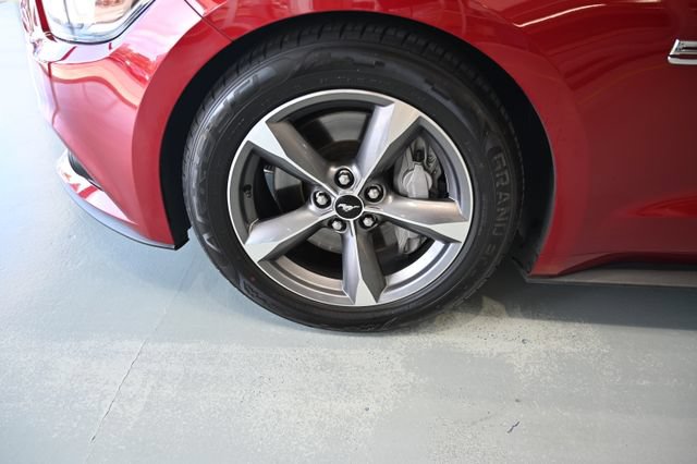 Used 2015 Ford Mustang GT RWD image 28