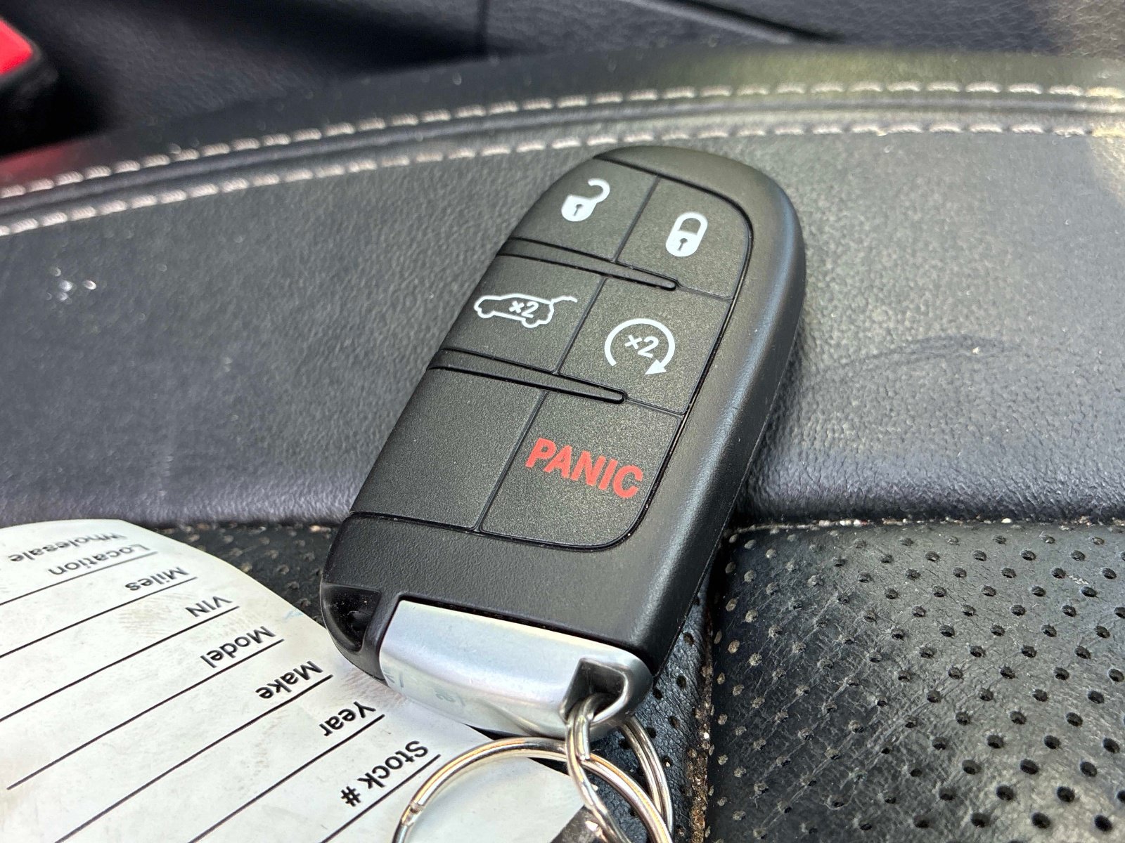 Used 2016 Jeep Grand Cherokee Overland AWD/4WD image 9